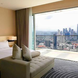 SKYLINE EXECUTIVE SUITE